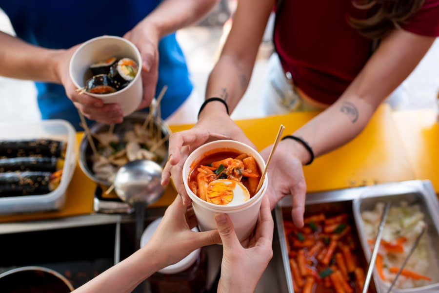Must-Try Street Foods in Bangkok
